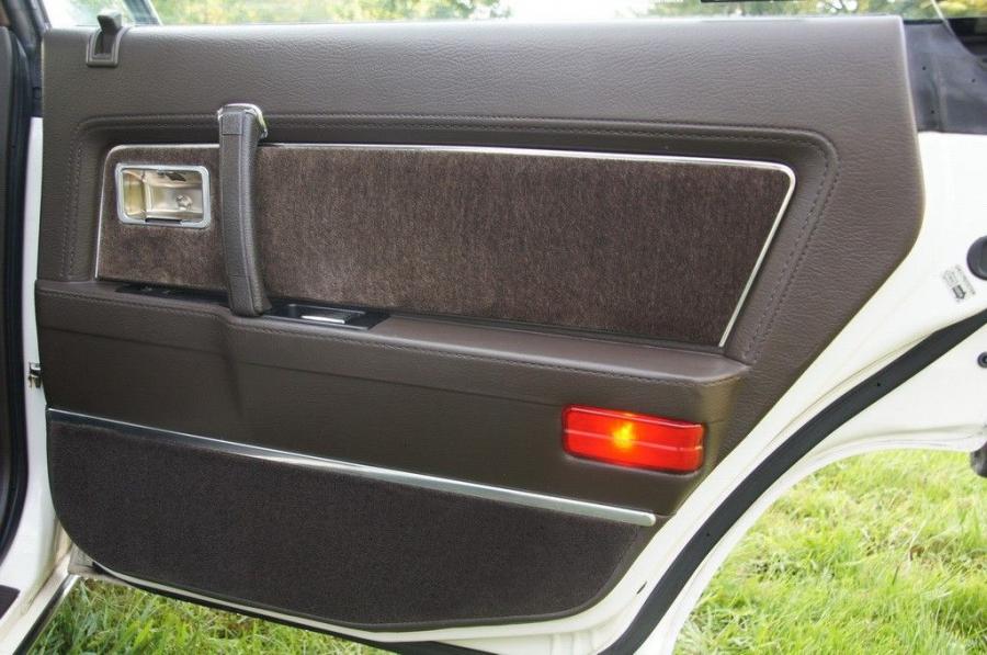  Mitsubishi Gallant Sigma 1988 года  (фото 29 из 54)